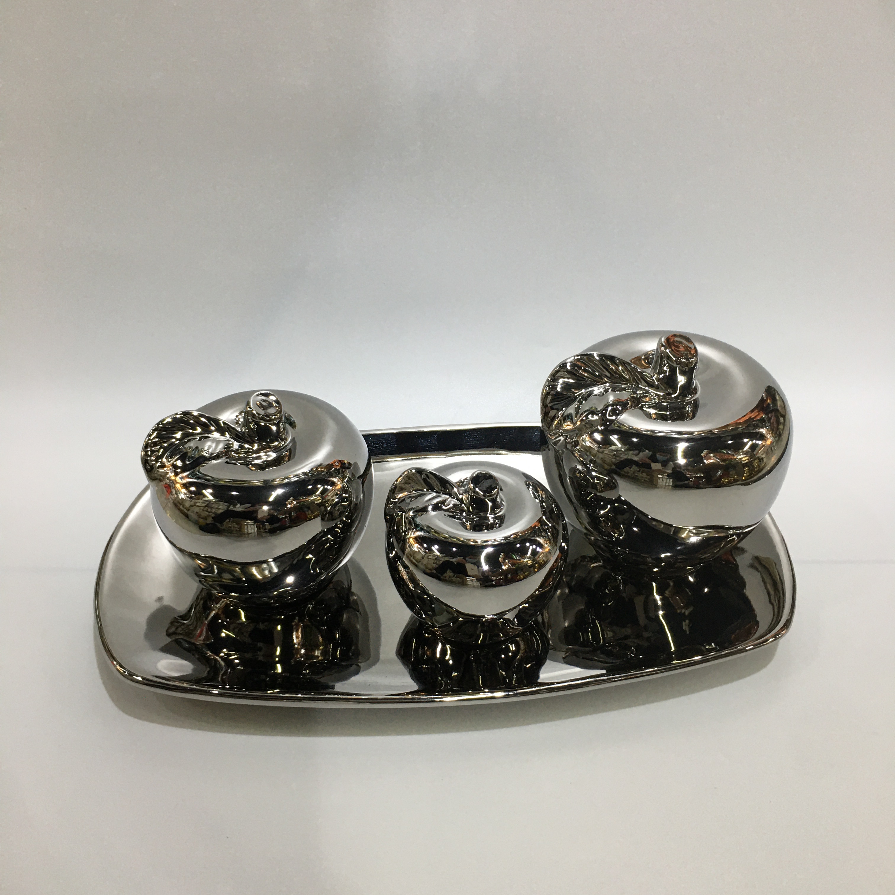 2025chinagoods Ceramic handicrafts Hotel Home four-piece set Pure silver Apple figurine Modern and simple Office creative Figurine Decorative Wine Cabinet TV cabinet Figurine Item Picture