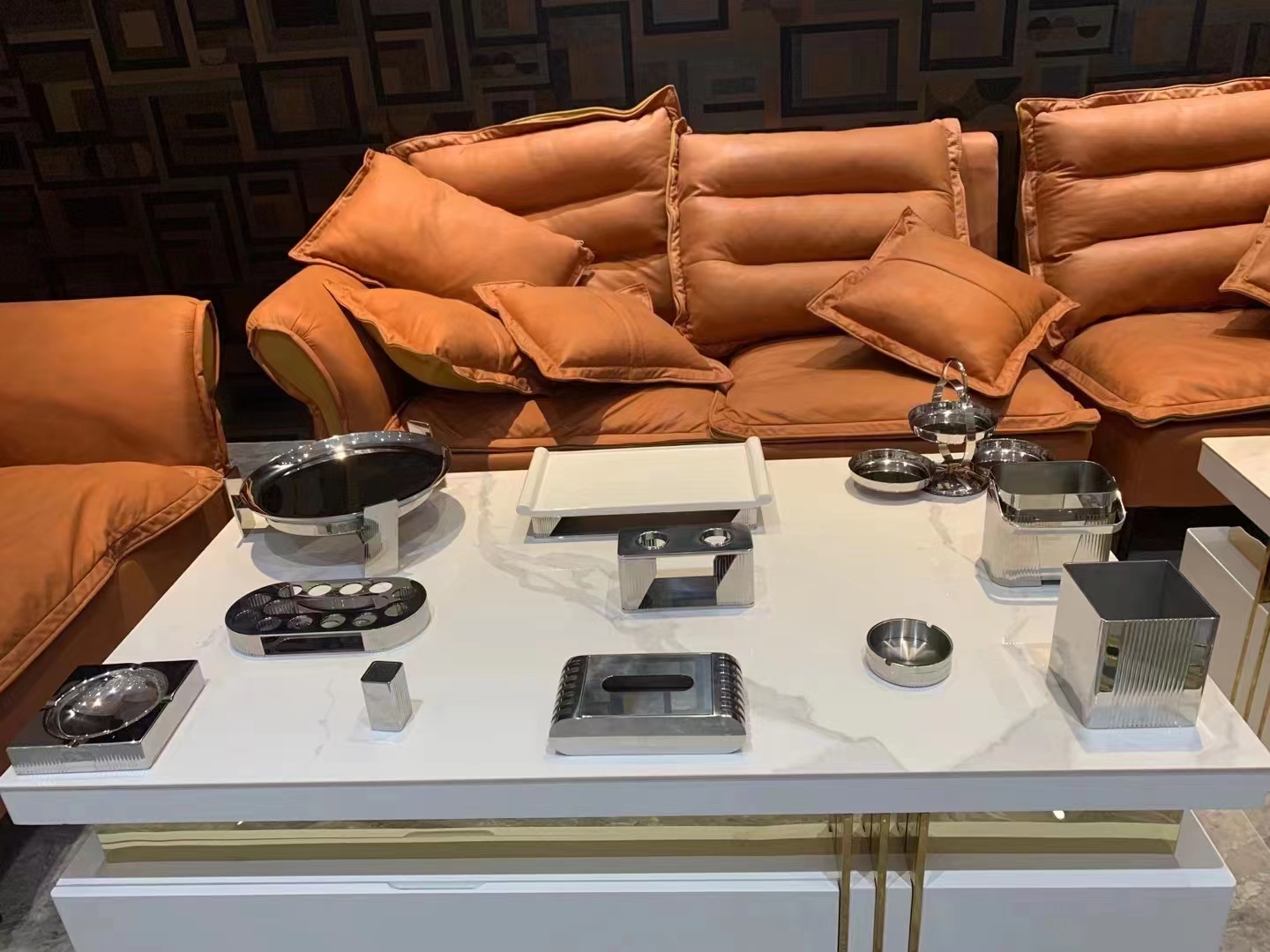 New business bar and KTV table setting supplies, full set of high-legged fruit platters, ashtrays, microphone stands, ice buckets, private rooms and clubs pic 12