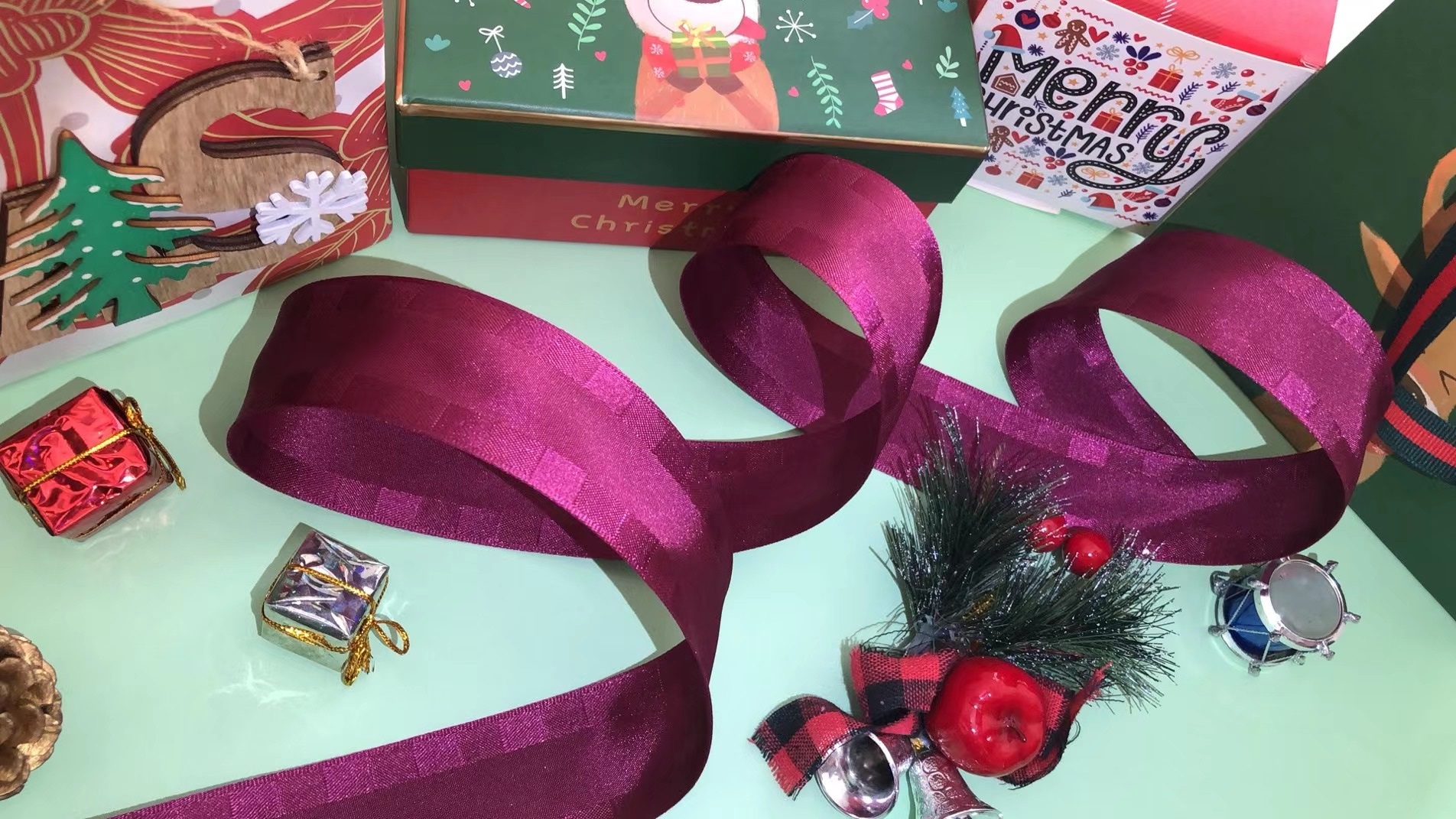 圣诞袜/八音盒/圣诞帽/圣诞/圣诞装饰球细节图