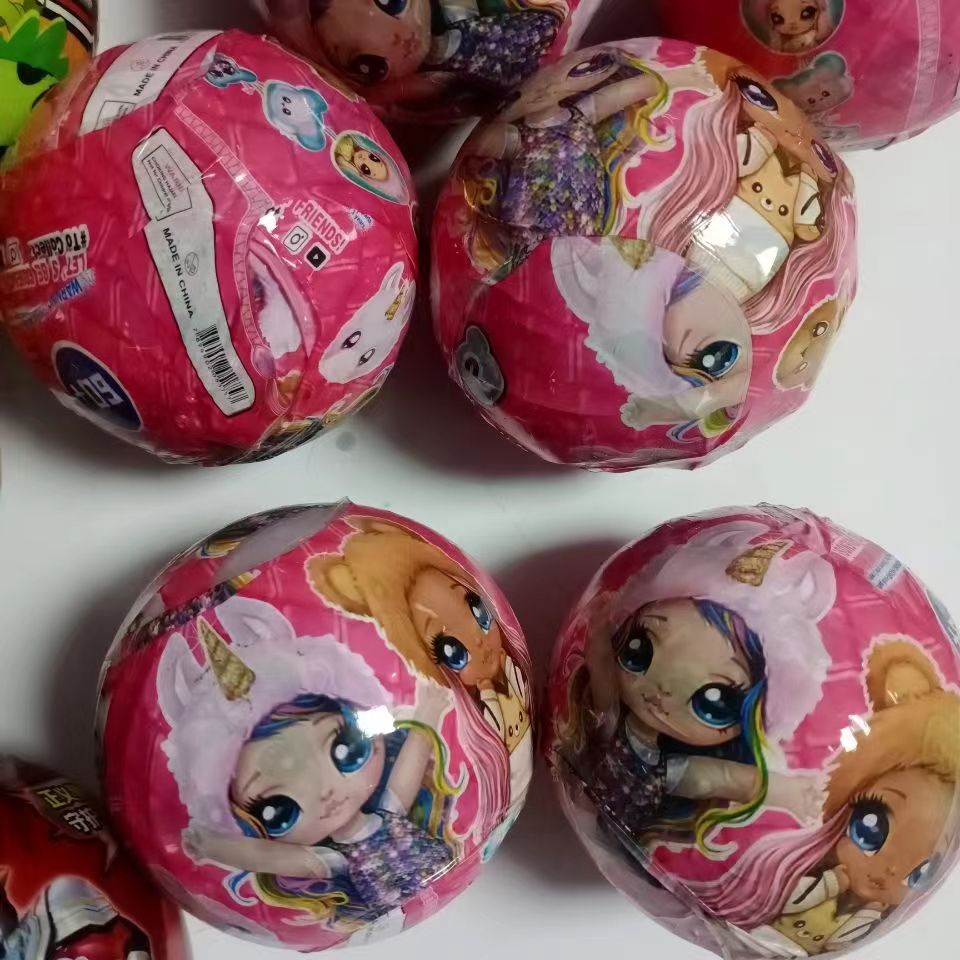 New Internet Celebrity Guess Open Ball Blind Box Girl Wah Wah Princess Play House Toys Item Picture