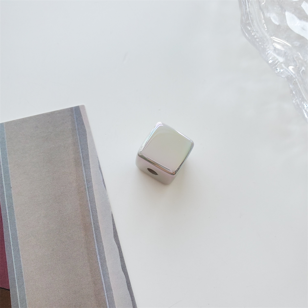 陈明七彩贝壳方块亚克力珠子串珠批发散珠头绳配件diy手机链材料详情15