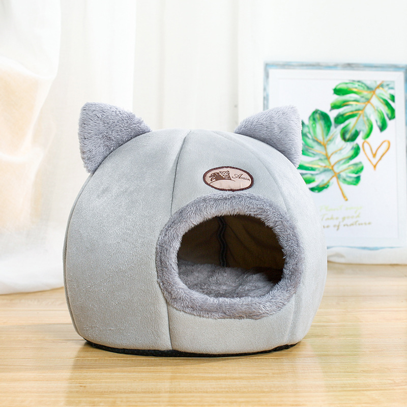 The new cat head style of pet supplies is suitable for all seasons. It is a cute, soft and comfortable cat bed for home dormitories Application Scenario