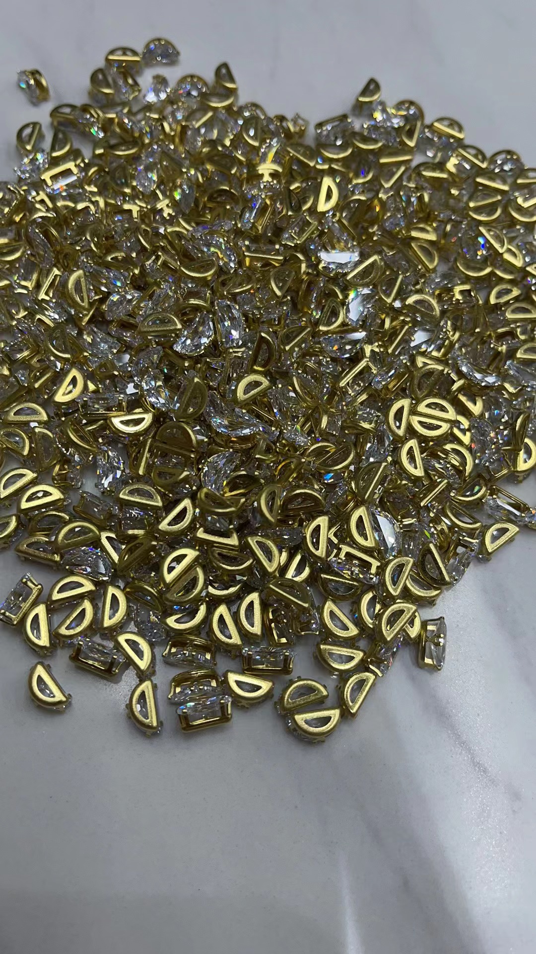 4*8 Semicircle + Real Zirconium Manufacturers Direct Sales Network Celebrity Diy Nail Accessories Accessories Accessories Specification drawing