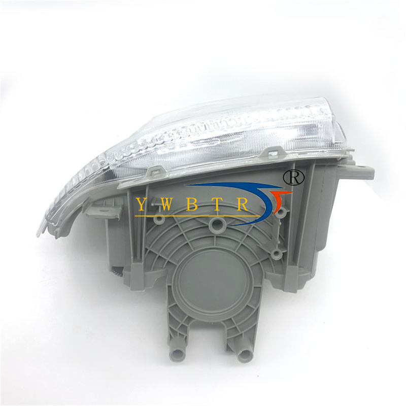 Headlight Auto Parts High Quality Wholesale And Retail A Seven-Day Unconditional Return Application Scenario