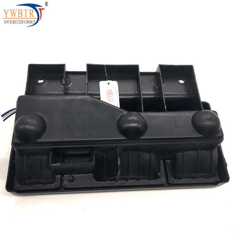 Tri-Color Taillight Auto Parts High-Quality Wholesale And Retail A Seven-Day Unconditional Return Application Scenario
