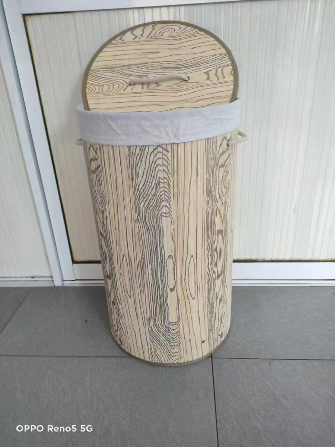 Collapsible Bamboo Storage Bucket, Printed Dirty Clothes Bucket, Wood Grain Storage Box, Storage Basket Application Scenario