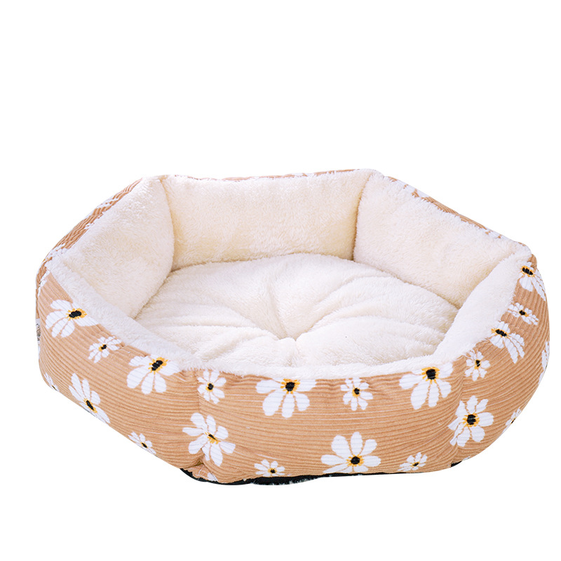 New six-sided pet bed for pets, suitable for all seasons, fashionable, simple, elegant and cute cat and dog MATS Application Scenario