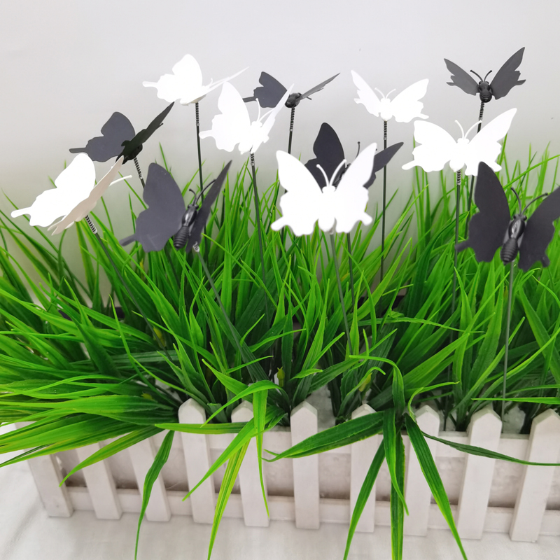 4.5Cm Black And White Single-Layer Butterfly Garden Plug-In Decorative Arts And Crafts Ground Flower Insertions Application Scenario