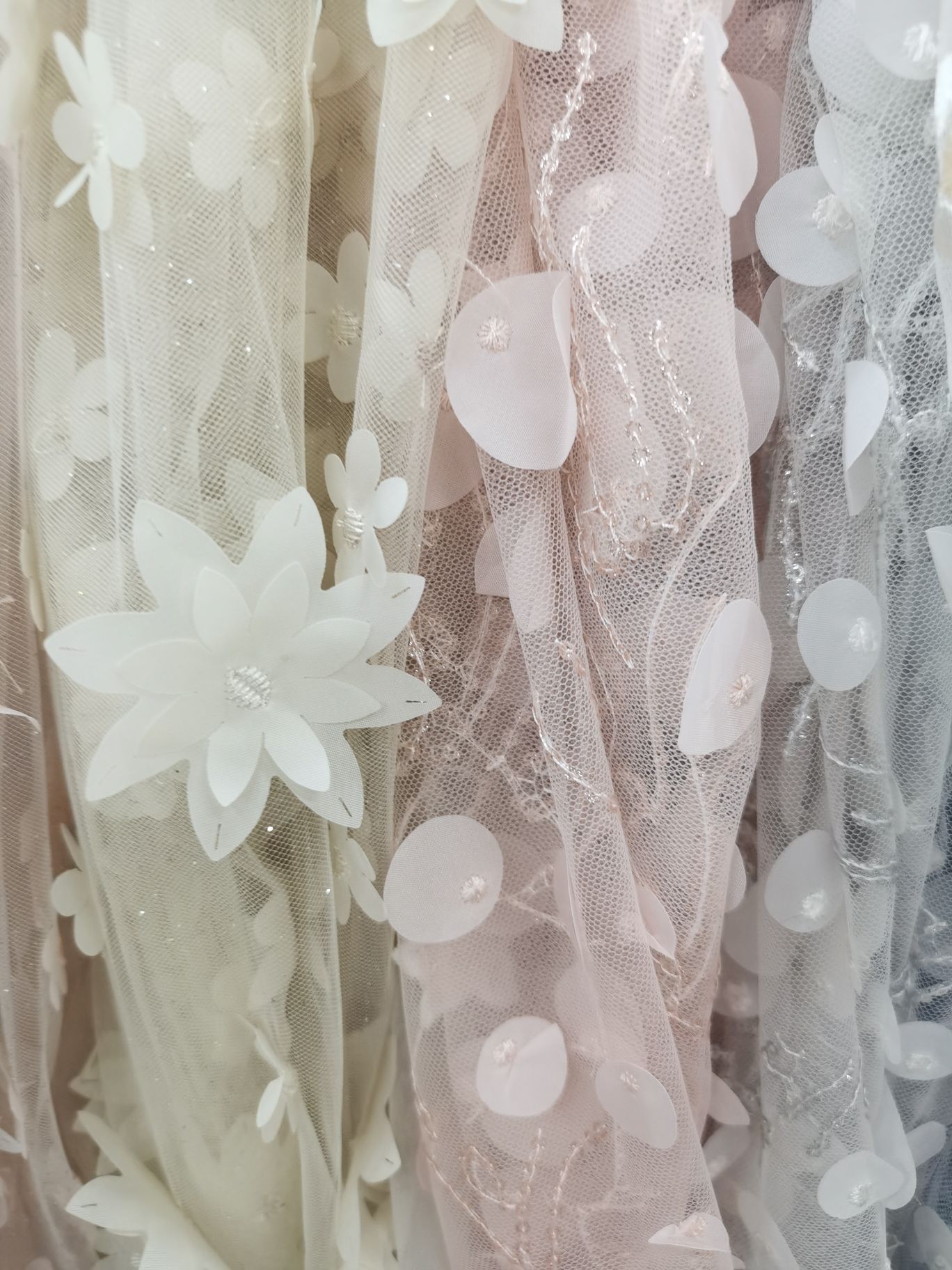 Gauze Applique Small Highlights Gauze Multi-Layer Applique Application Scenario