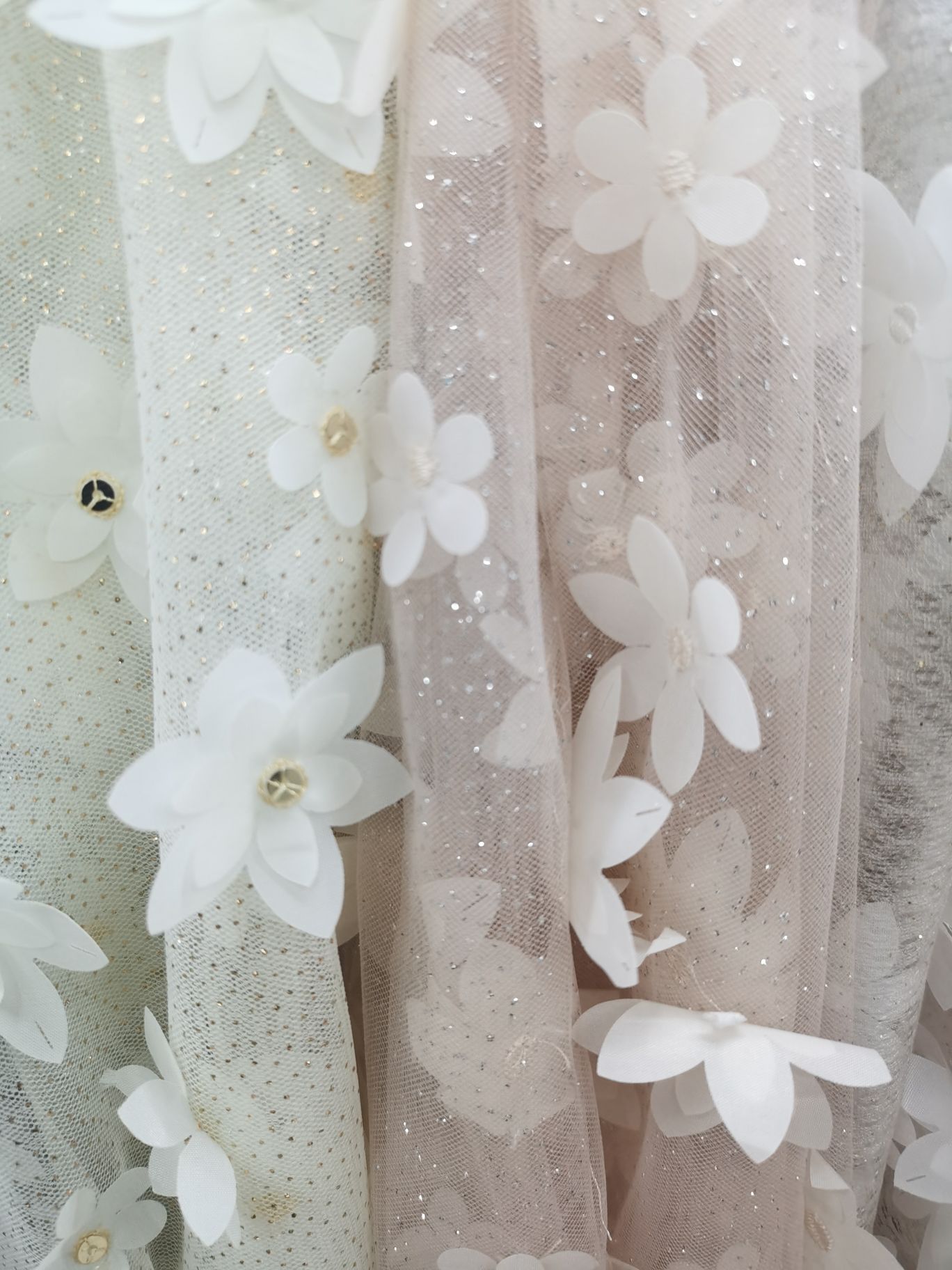 Gauze Applique Small Highlights Gauze Multi-Layer Applique details Picture
