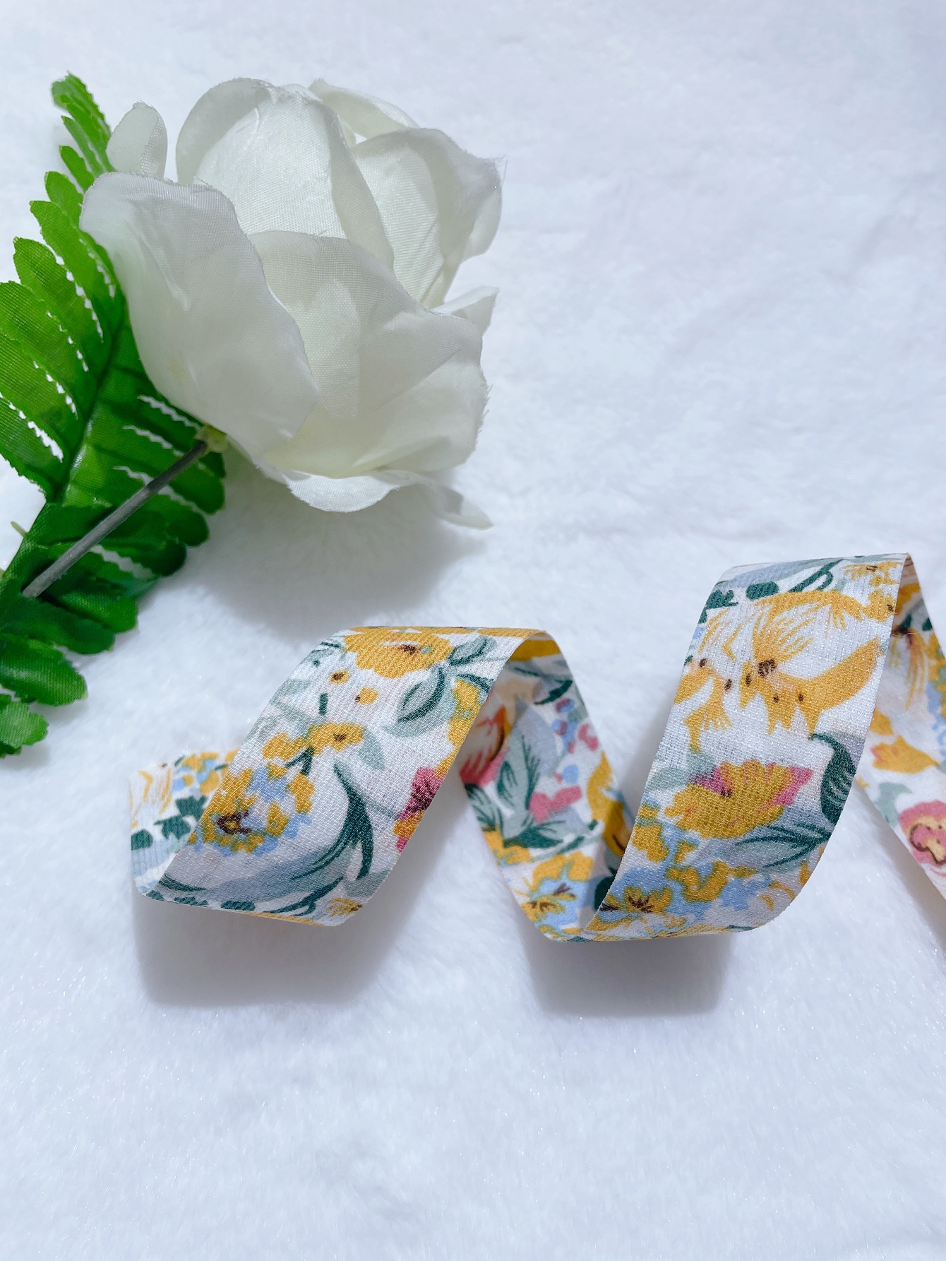 Factory Direct Sales Of New 2.5 Cm Double-Sided Printed Material Jewelry With Packaging Belt Application Scenario