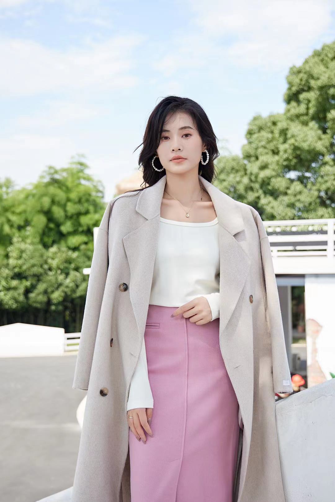 Fashion Ladies Square Collar Long Sleeve T-Shirt Basic Inside The Top Of The Autumn And Winter 8831 Application Scenario