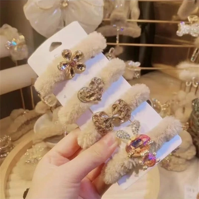 White Hair Band Four Sets Plush Back Head Hair Grab Clip Headgear Shark Clip Super Fairy High-Grade Hair Accessories Elegant Hot New Products