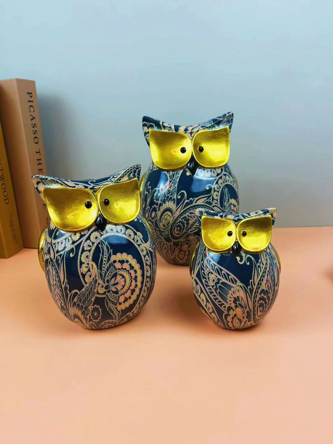 Owl details Picture