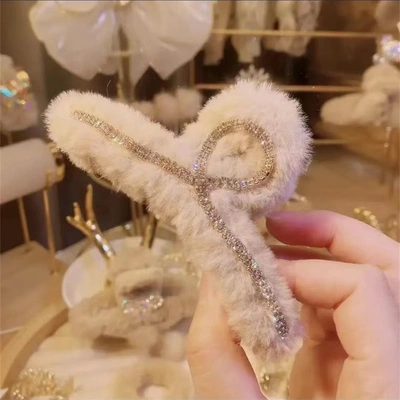 Hair Clip Autumn And Winter Plush Back Head Hair Grab Clip Headgear Shark Clip Super Fairy High-Grade Hair Accessories Elegant Hot New Products