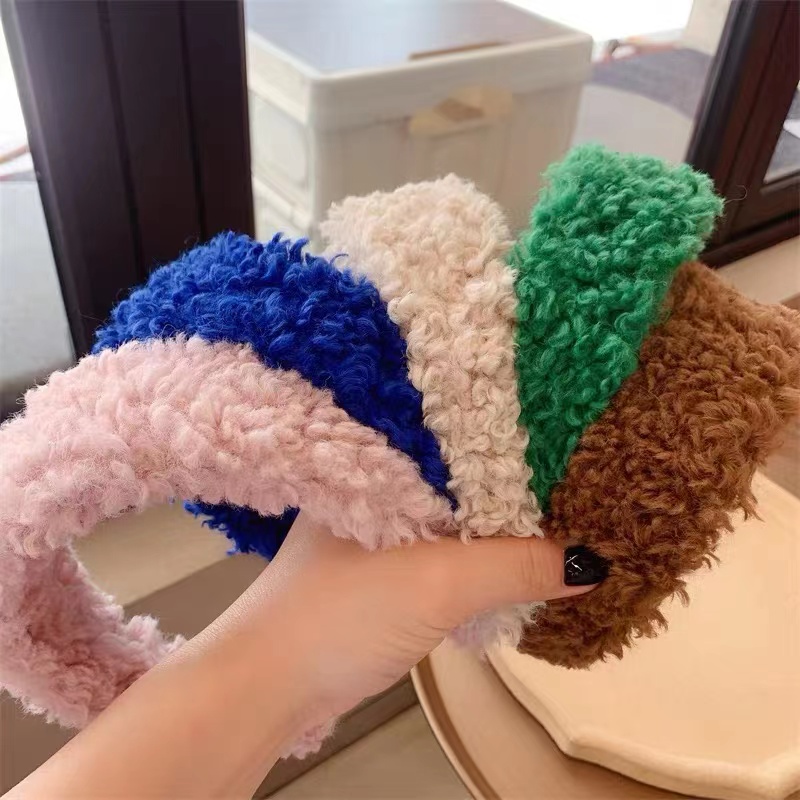 Teddy curly hair hoop female autumn and winter net red new display face small head hoop increase cranial top plush hairpin wide version thumbnail