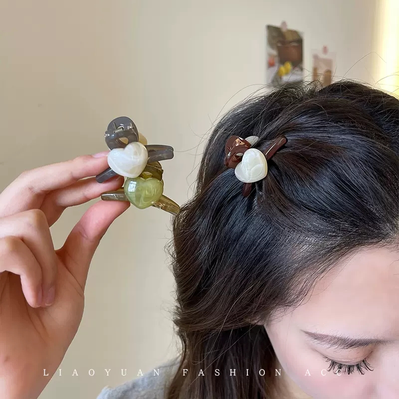 Acrylic Simple Love Trumpet Grab Clip Temperament Bangs Clip High-Grade Hair Clip Female Side Cute Clip Headdress According To The Fine Specification drawing