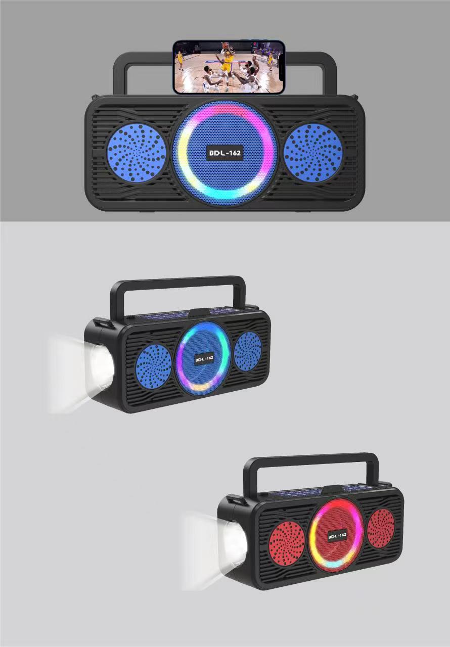 蓝牙音箱 收音机可插U盘和TF卡带1622详情4