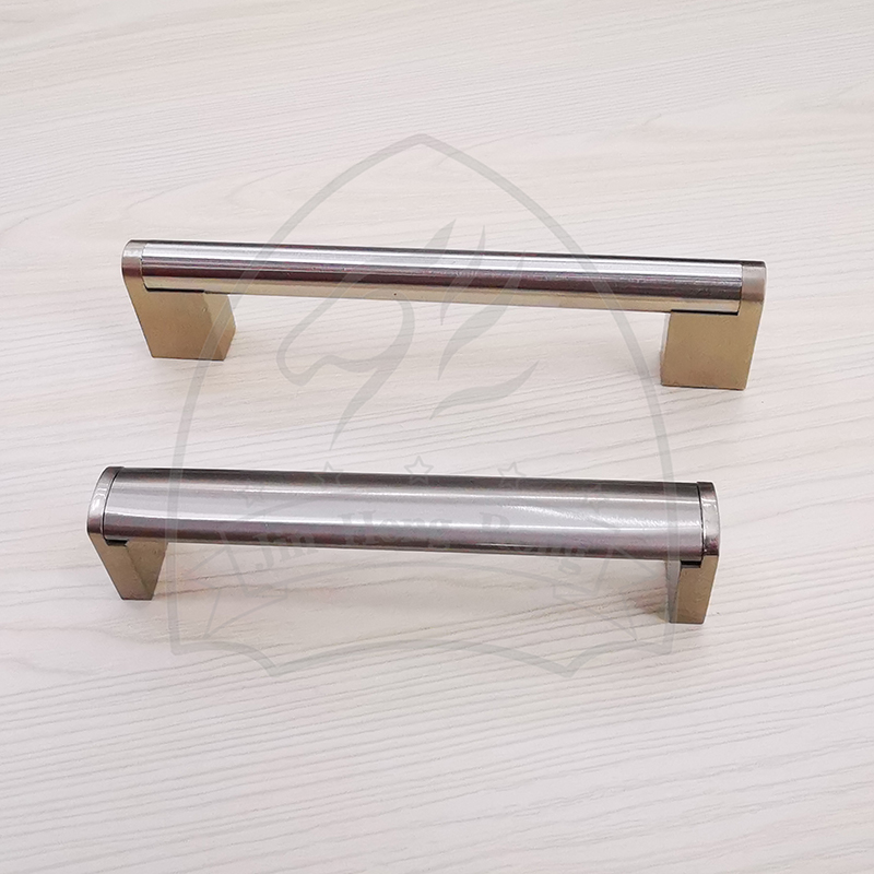 Stainless STEEL HANDLE ROUND BODY SQUARE FOOT HOLLOW handle CUPBOARD small handle furniture drawer small pull Application Scenario