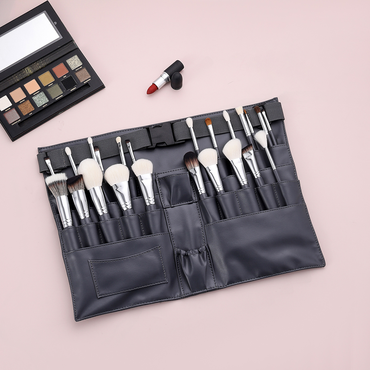 24 Titanium Brush Brush With Black Fanny Pack For Professional Makeup Artists Easy To Use details Picture