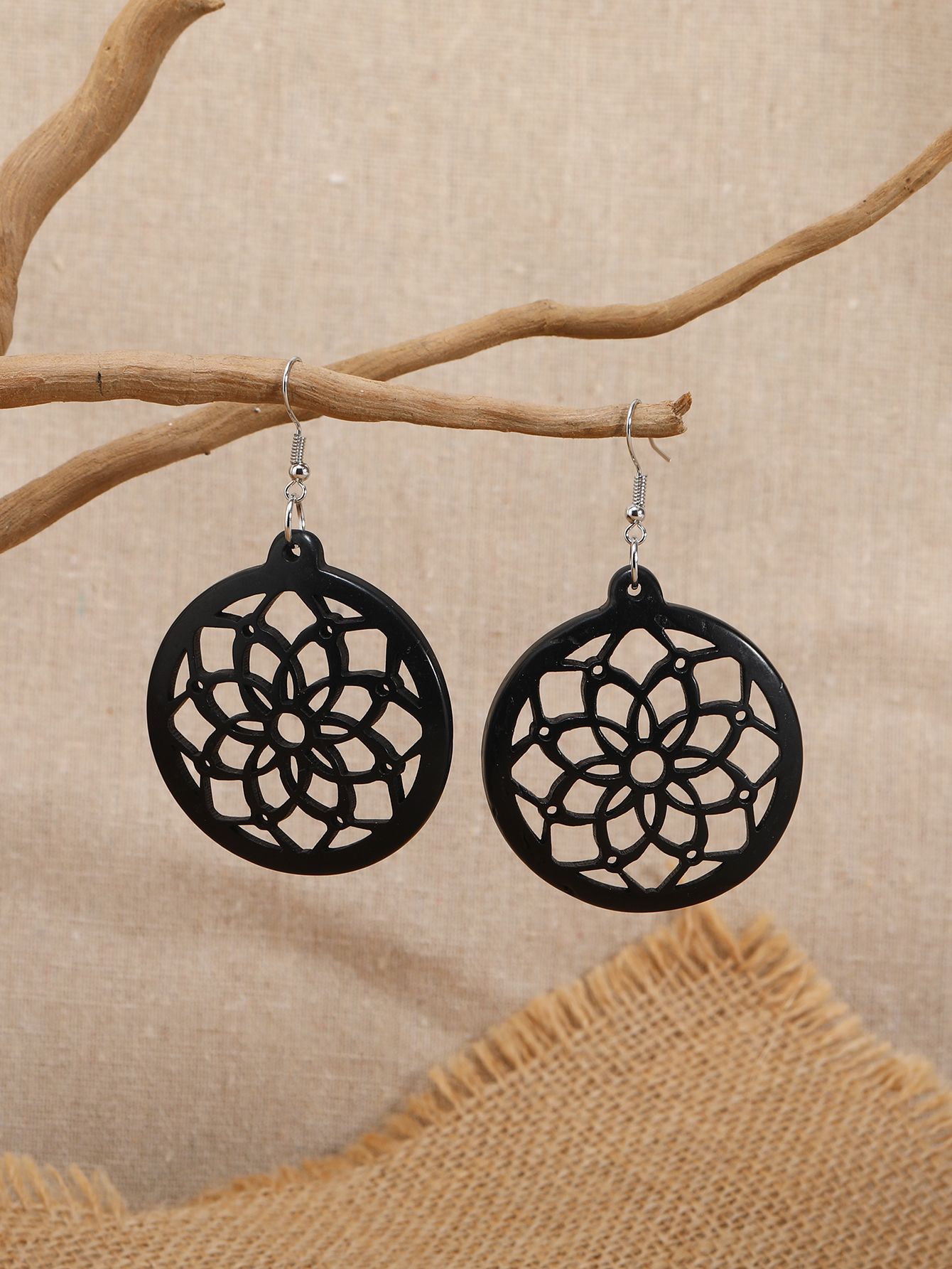 Boho tropical style ethnic style vintage handmade coir carved earrings Fufu Coir -205