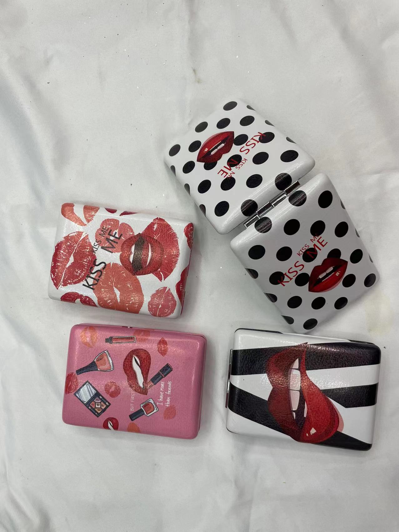 Bread Mirror Hamburger Mirror Double-Sided Folding Makeup Mirror Cartoon Mirror Pocket Pocket Mirror Can Be Customized Logo