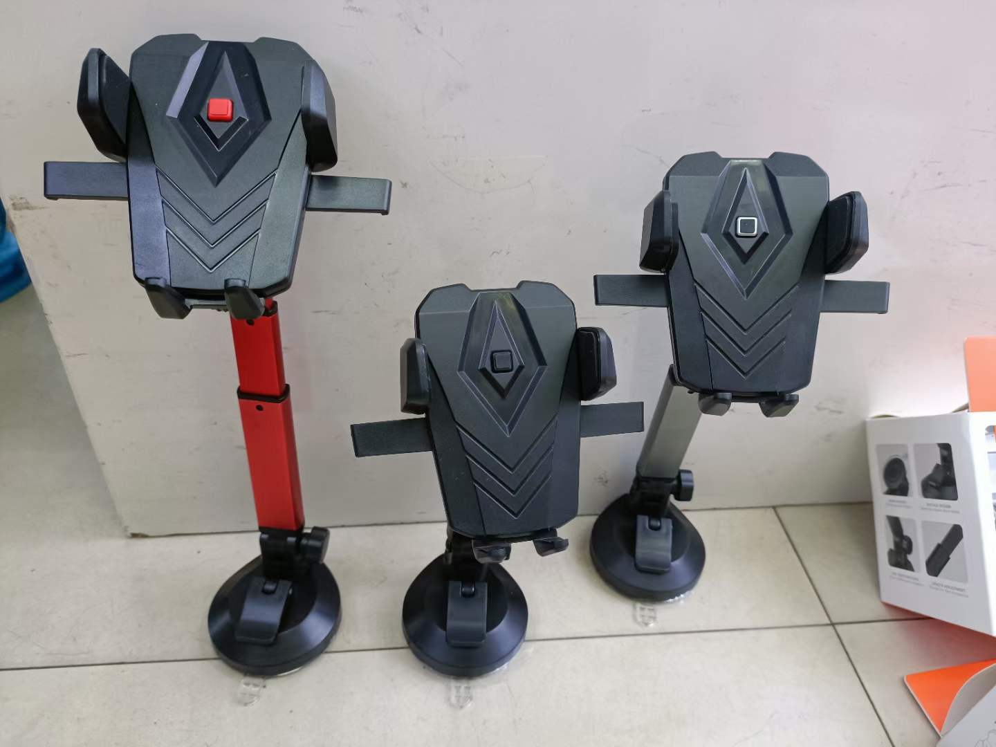 1910T3三段拉伸吸盘手机支架详情2