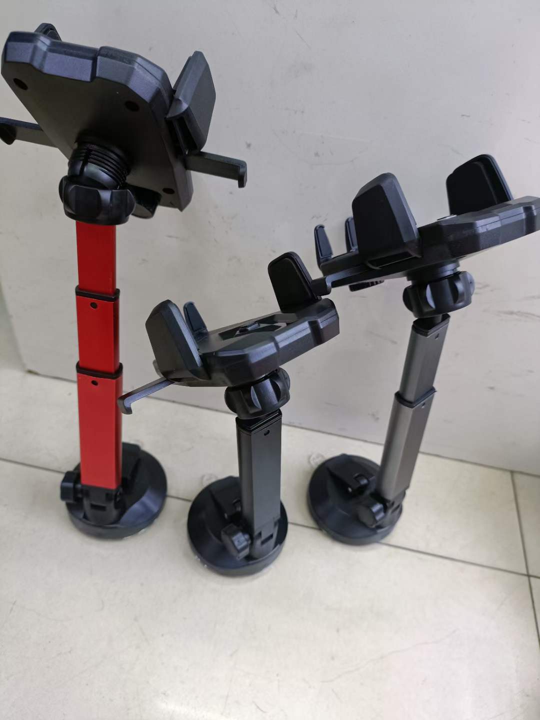 1910T3三段拉伸吸盘手机支架详情3