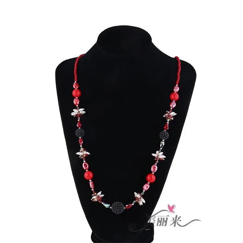 Totem Jewelry Crystal Pearl Agate Beaded Long Necklace Sweater Chain 092 Application Scenario