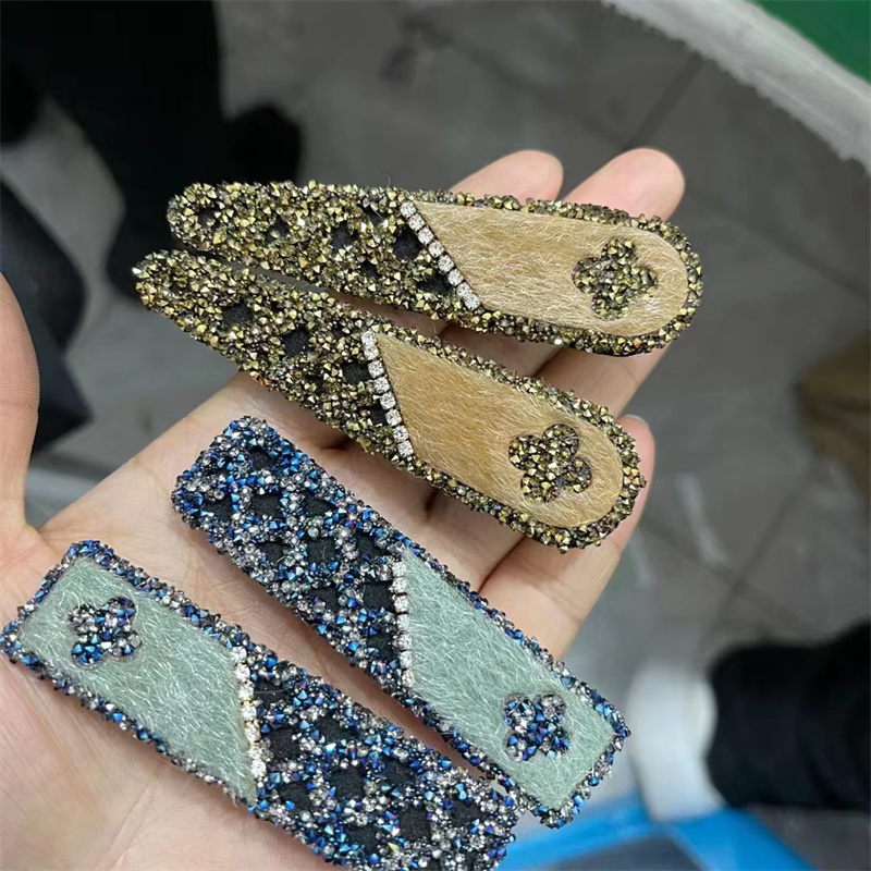 耿小妞鸭夹厂家直销超级优雅超好看网络爆款网红 流行新款