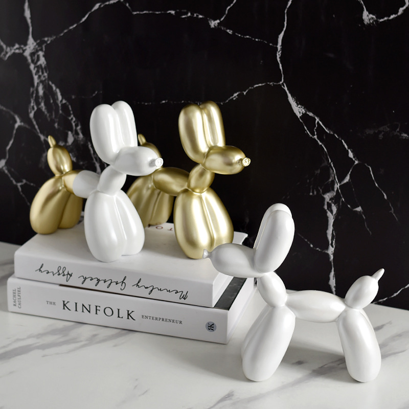 Creative balloon dog setup