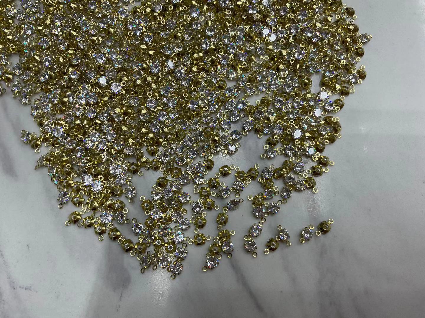 5Mm Hollow Double Hanging + Real Zirconium New Dollar Copper Factory Direct Sales Network Red Item Picture