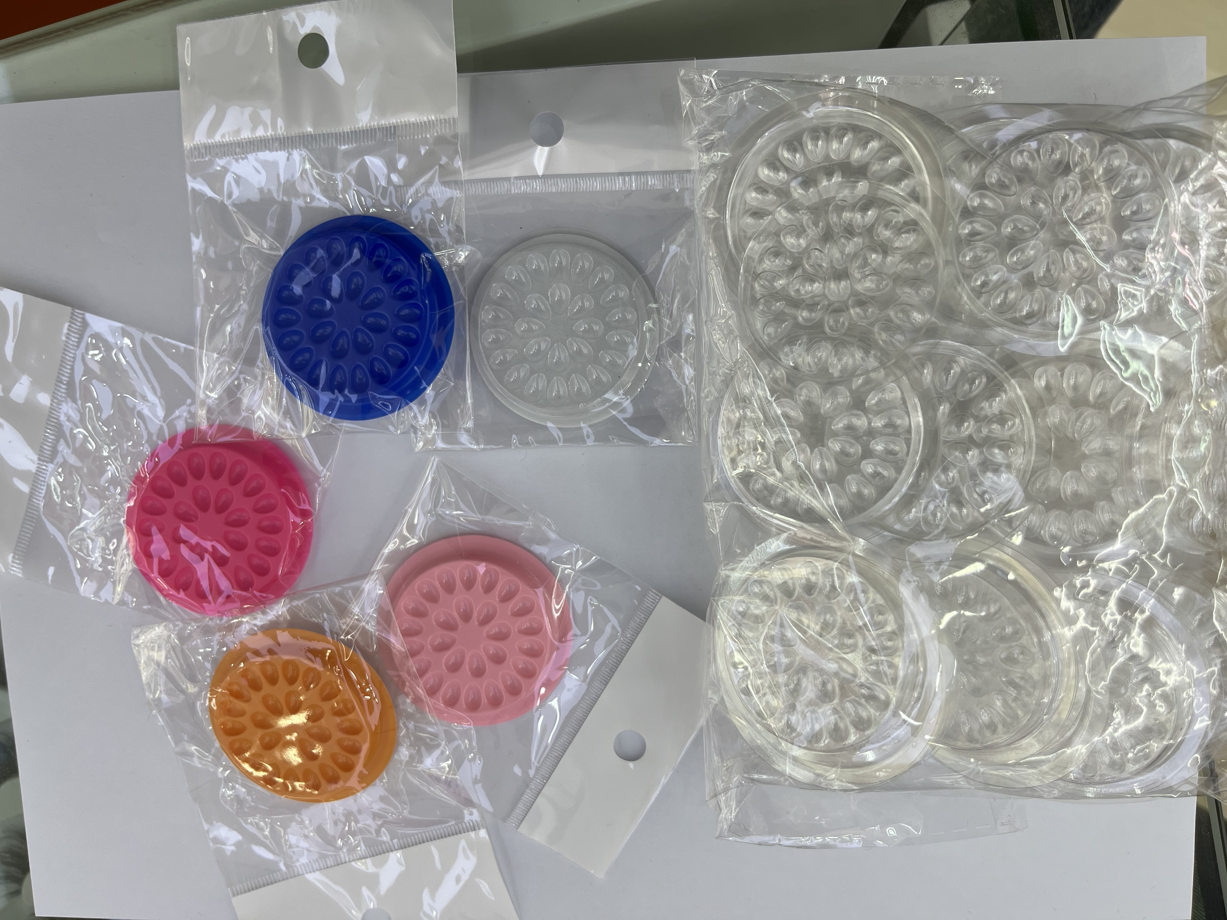 NEW SHOW false eyelash grafting aid beauty eyelash drop glue gasket thumbnail