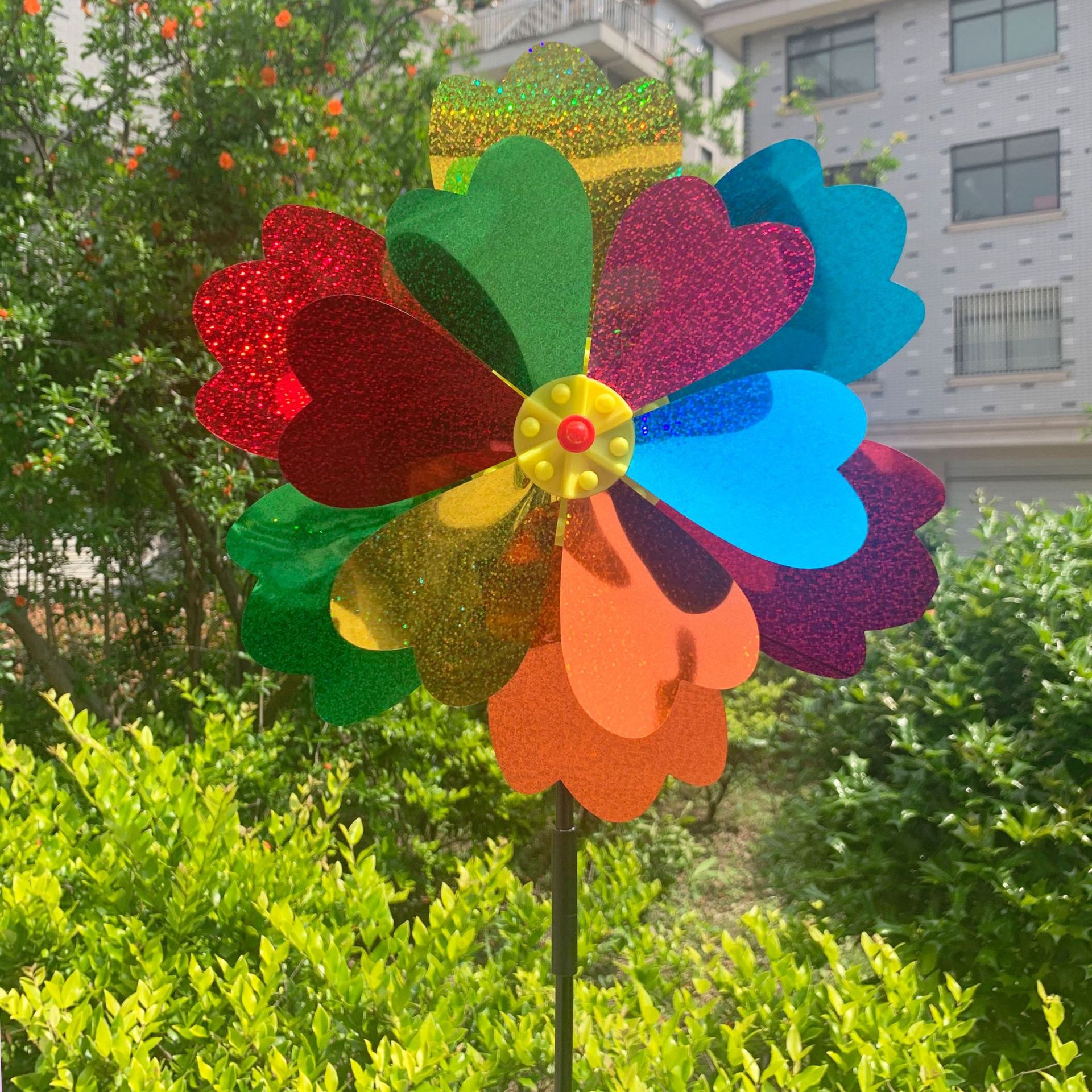 新款双层亮片镭射红帽风车儿童玩具节庆用品地摊夜市批发跨境热卖详情1