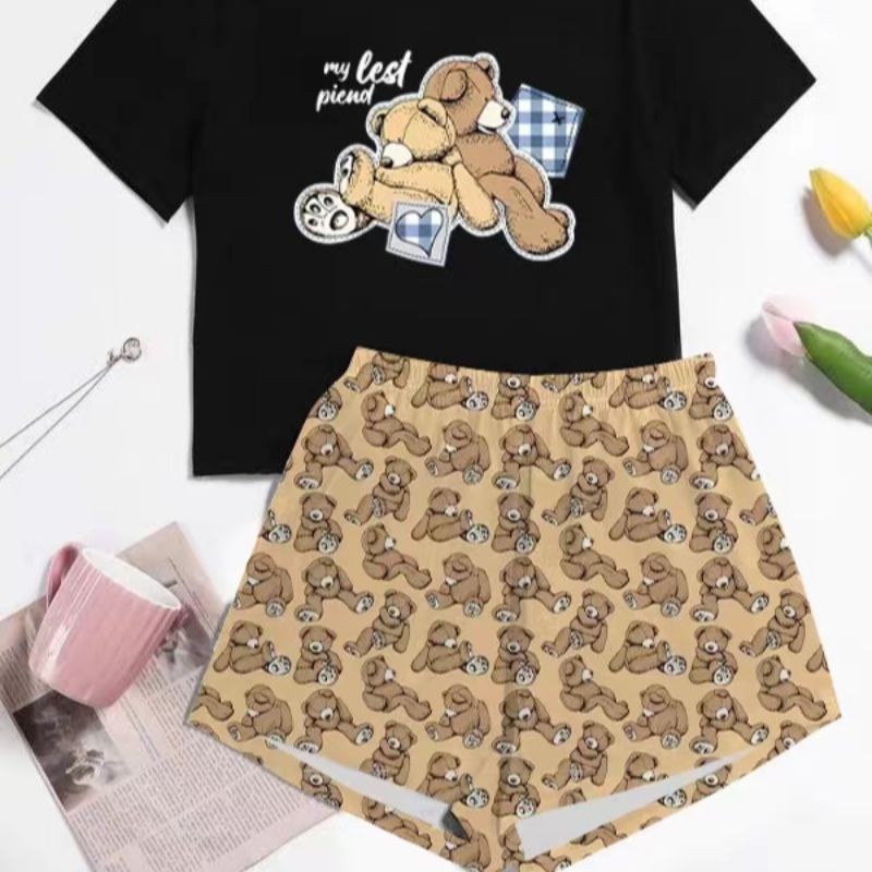 This is a new summer collection of short sleeves and shorts for women. It features a cotton-like, large-sized casual set with multiple floral patterns. It can be worn over home wear Item Picture
