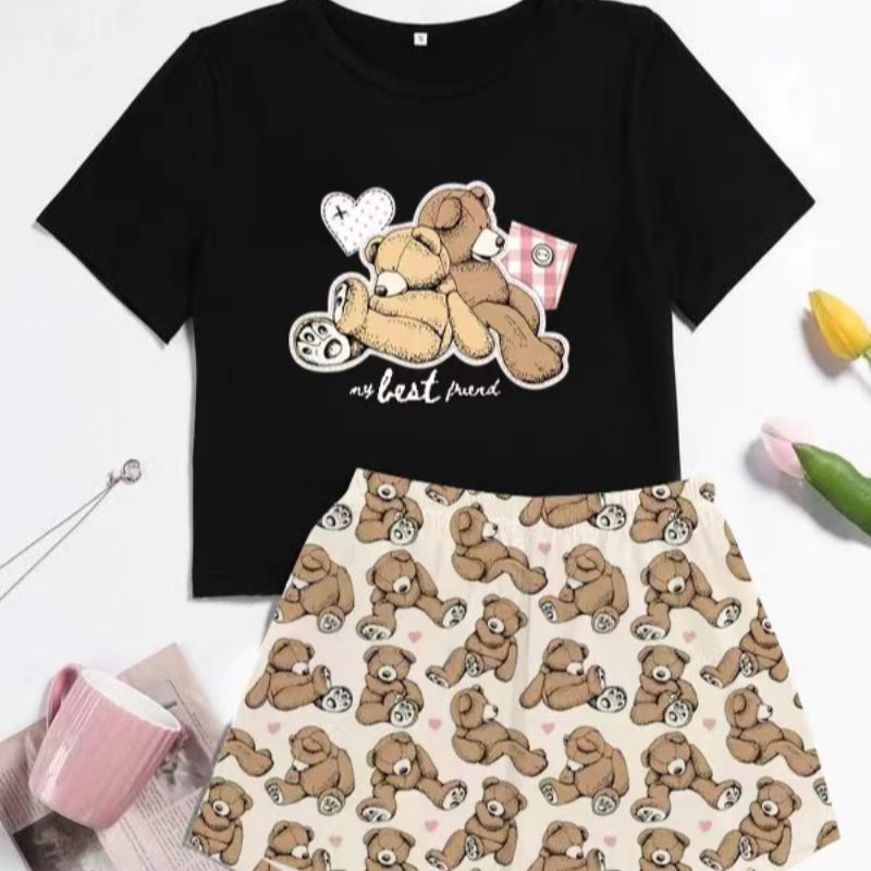 This is a new summer collection of short sleeves and shorts for women. It features a cotton-like, large-sized casual set with multiple floral patterns. It can be worn over home wear Application Scenario