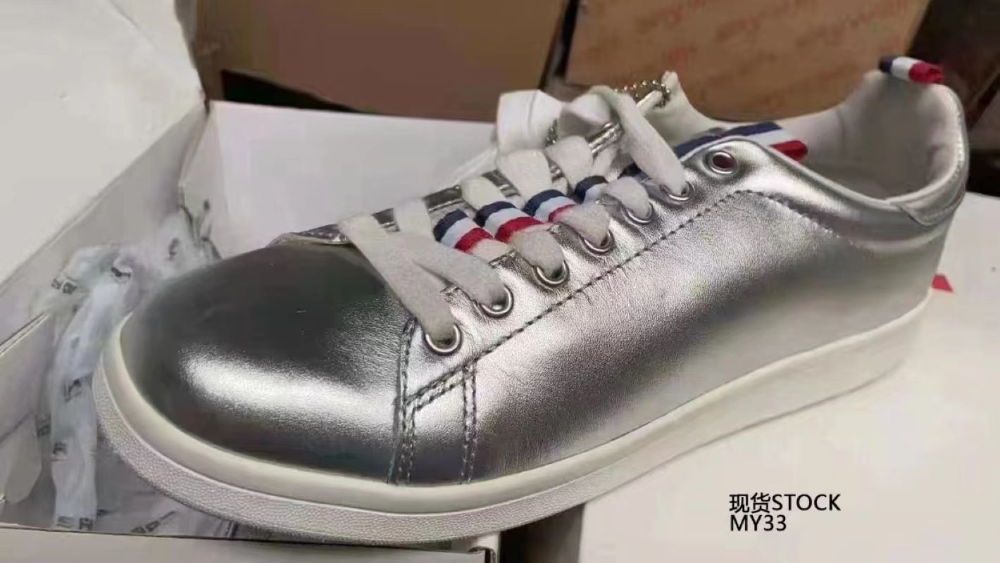 Women's foreign trade sports shoes casual soft sole sports shoes products variety of styles can be customized samples