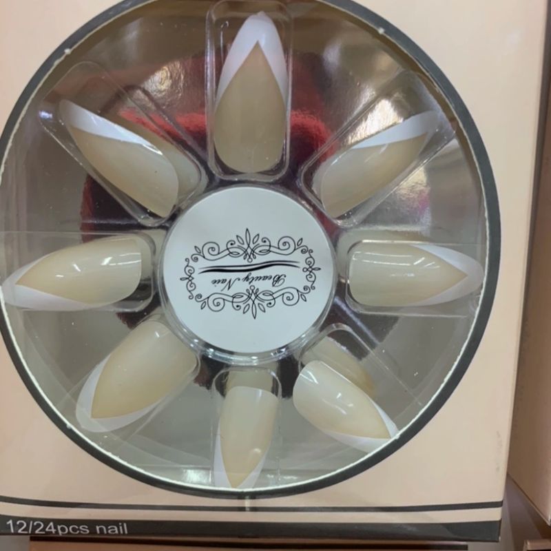Beige V-Shaped French Nail Art Can Be Removed And Worn Repeatedly details Picture