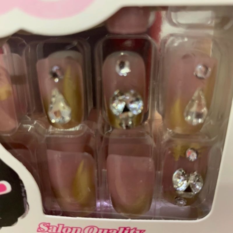 Gold Drop 3D Nail Is Removable, Wearable, Removable And Removable details Picture