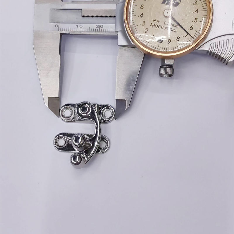 插扣 牛角插扣 合金扣 箱包锁扣  纸盒锁扣 箱包扣 盒扣  1010详情4