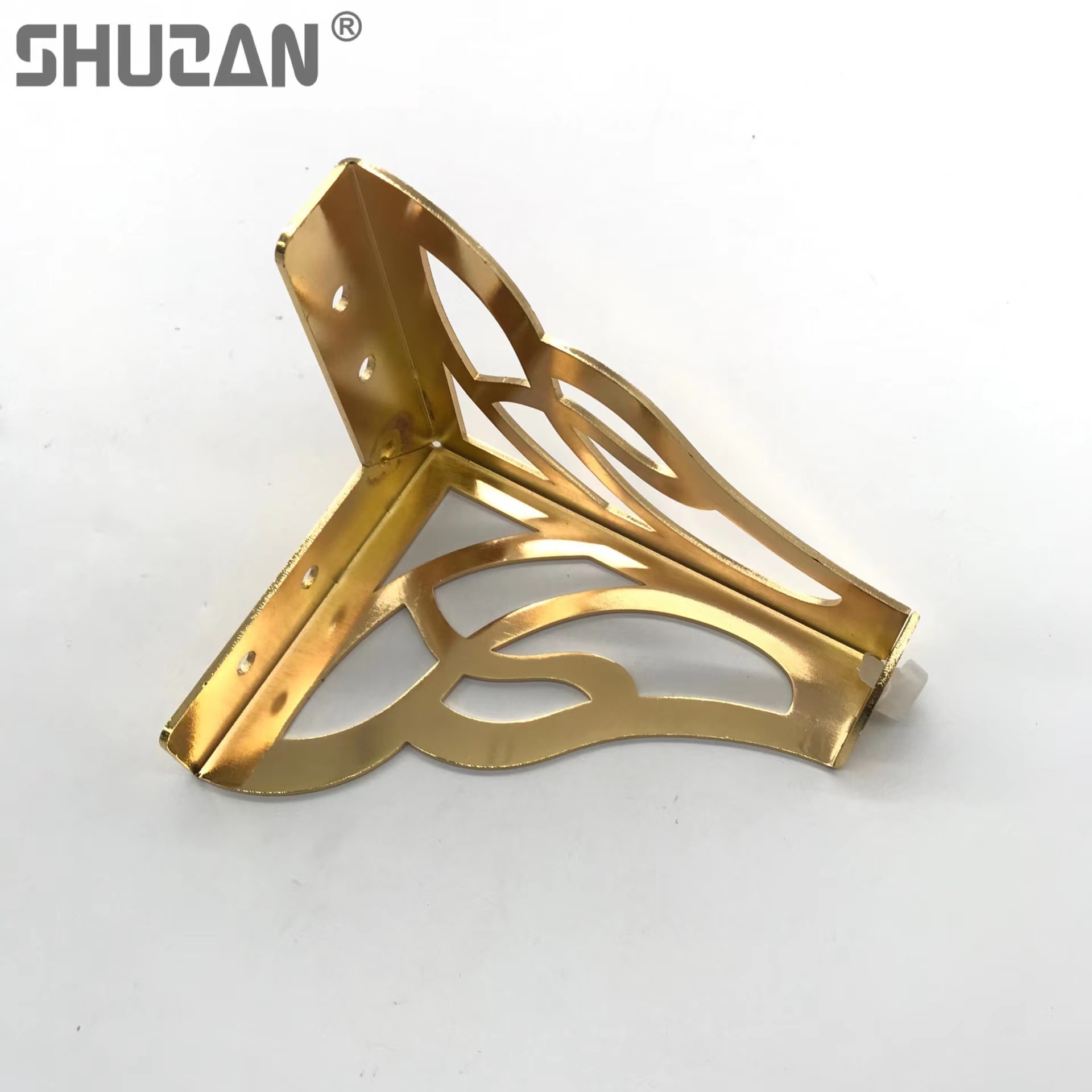 Factory Direct Sales Of Engraved Corner Cabinet Legs, Sofa Legs And Household Hardware Accessories Application Scenario