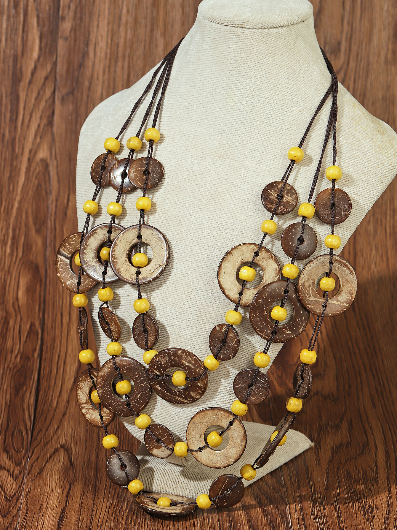 Boho tropical style ethnic style retro handmade coconut shell beaded necklace Fucoir Coir 290