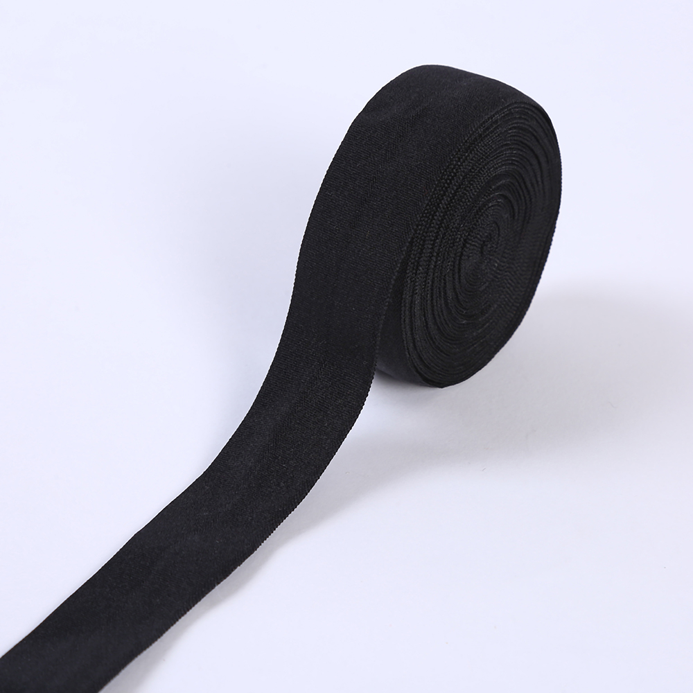 In stock, we offer down jackets with nylon folded hemming and spandex hemming strips. The hemming is environmentally friendly and dyed. Bulk purchase offers better prices pic 4