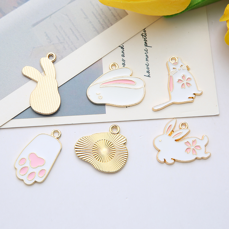 DIY jewelry accessories K gold oil-dripping alloy small pendant rabbit details Picture