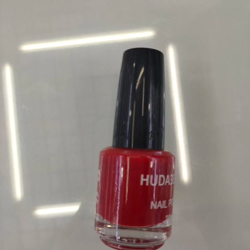 Nail polish 14 Water-based nail polish can be torn off without baking, long-lasting and quick-drying nail polish Application Scenario