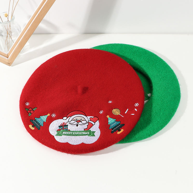 2022 New Style Wholesale Santa Claus Embroidered Snow Berets Cap Father Christmas Wool Berets Hat For women