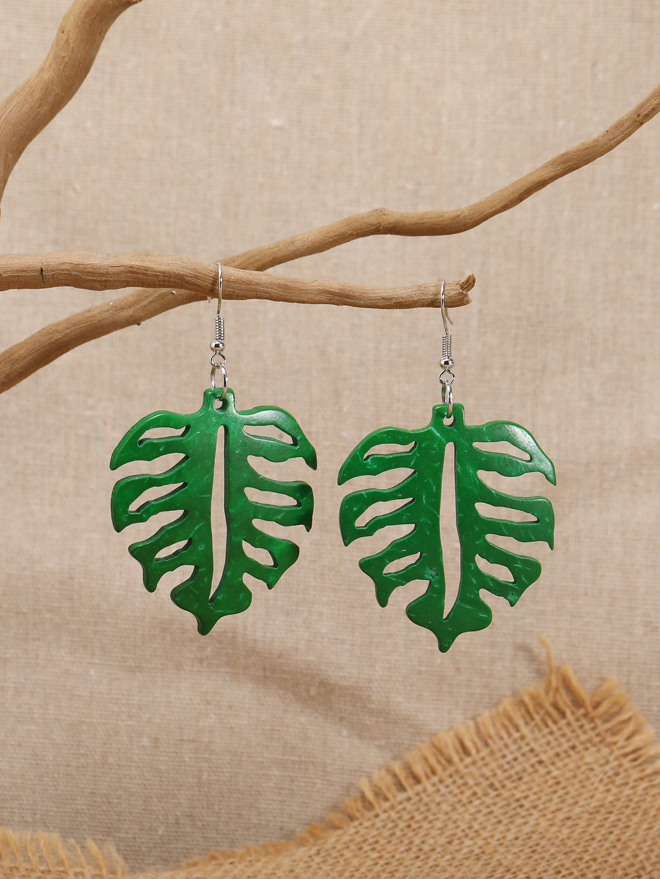 Boho tropical style ethnic style vintage handmade coconut shell earrings Fu Coir Coir -325