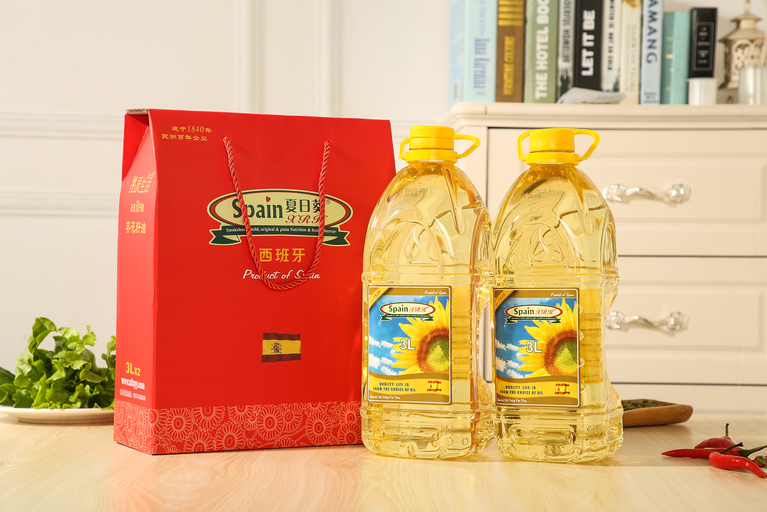 3-liter bottle of Spanish original imported pressed edible oil Summer sunflower seed oil Specification image