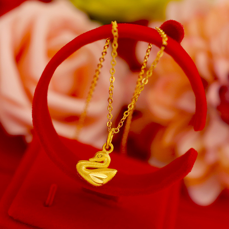 Pure Copper Gold Plated Solid Female Frosted Cygnet Pendant Source Wholesale Japan And South Korea Fashion Female Pendant Wholesale Factory Direct Sales Of New Strange Jewelry Application Scenario