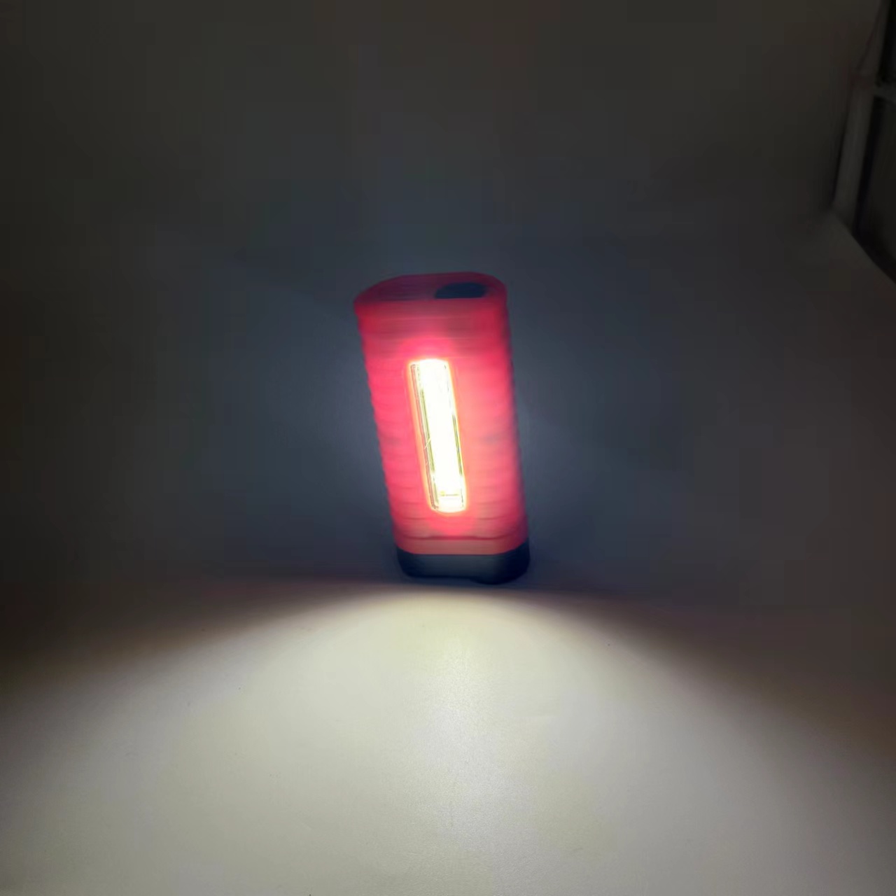 Led + Cob Portable Flashlight Usb Built-In Charging Outdoor Lighting Working Light Hiking Camping Flashlight Item Picture